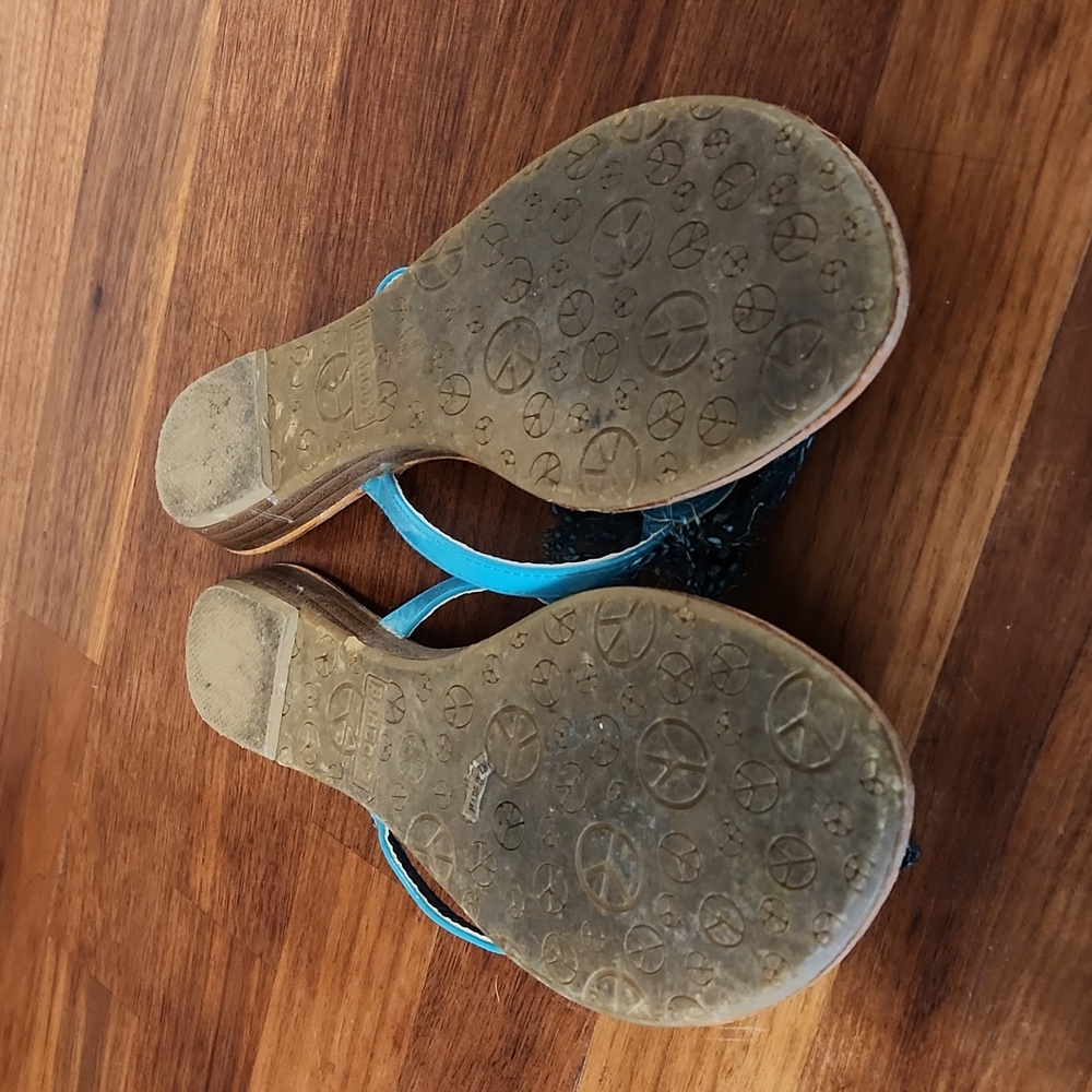 ๐ Bamboo flip flops - Picture 3 of 4